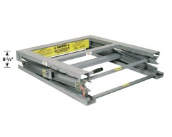 MECO OMAHA APS2C Adjustable Pallet Stand with Casters