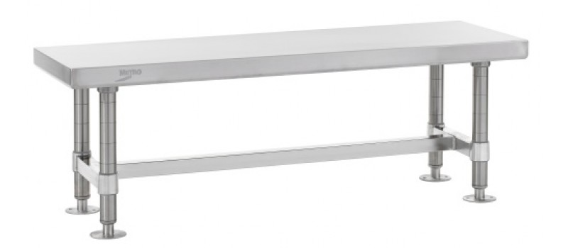 Features and Benefits of Using Stainless Steel Gowning Lab Bench