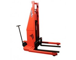 Presto Lifts Straddle Pallet Stacker - PST294