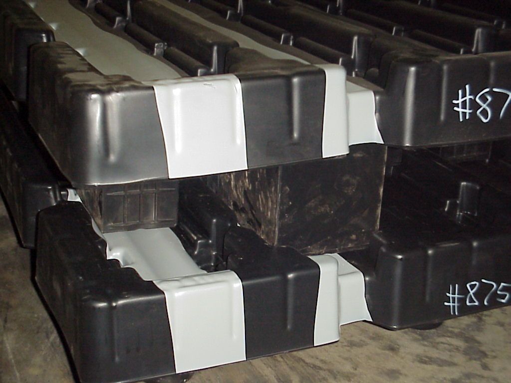 custom plastic pallet