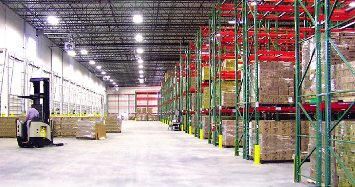 Picture husky pallet rack, warehouse racking